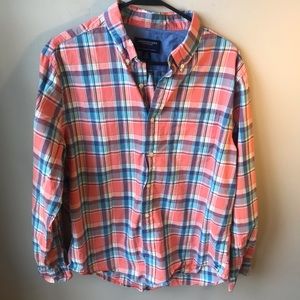 NWOT American Eagle Men’s Button up dress shirt.